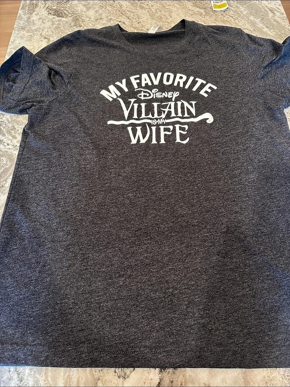 Men’s Disney Villain Wife Graphic Tee in Gray